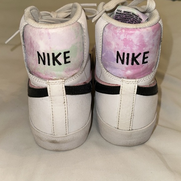 NIKE Blazer Mid '77 SE GS White Arctic Punch #nike - Picture 4 of 7